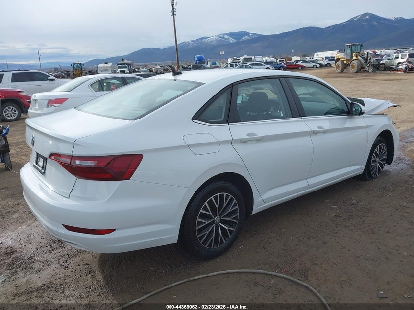 2021 Volkswagen Jetta VIN 3VWC57BU0MM044958 IAAI salvage auction — FRONT END, Salvage (Montana), sold $2,100 on 2026-07-22 (photo 4)
