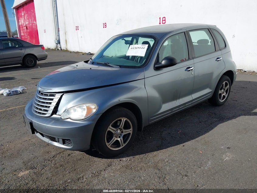 2009 Chrysler Pt cruiser VIN 3A8FY48979T501358 IAAI salvage auction — FRONT END, Salvage (Oregon), sold $25 on 2026-07-09 (photo 2)