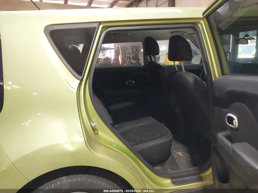 2018 Kia Soul VIN KNDJN2A23J7902586 IAAI salvage auction — NORMAL WEAR, Salvage Title, sold $25 on 2026-07-30 (photo 8)