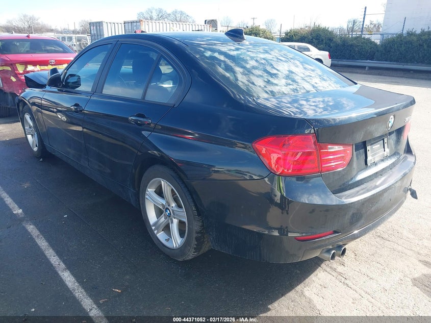 2014 BMW 3er VIN WBA3A5G52ENP31738 IAAI salvage auction — FRONT END, Salvage Title, sold $625 on 2026-07-20 (photo 3)
