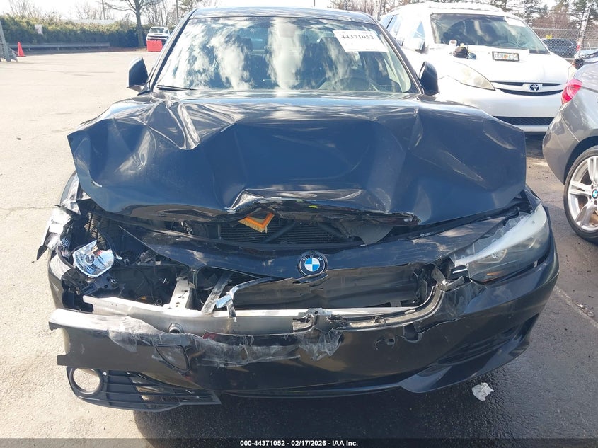 2014 BMW 3er VIN WBA3A5G52ENP31738 IAAI salvage auction — FRONT END, Salvage Title, sold $625 on 2026-07-20 (photo 6)