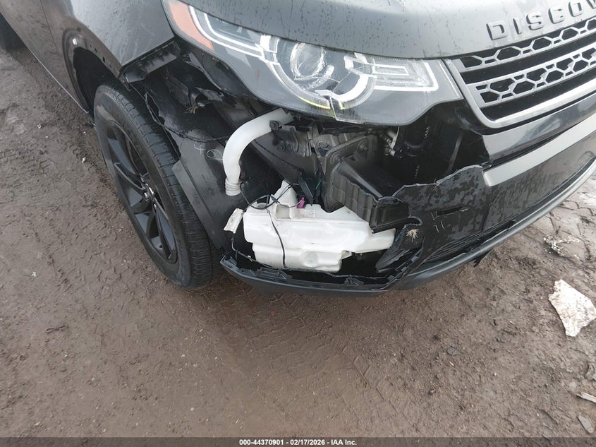 2016 Land rover Discovery sport VIN SALCP2BG4GH630428 IAAI salvage auction — FRONT END, Salvage Title, sold $2,425 on 2026-07-08 (photo 6)