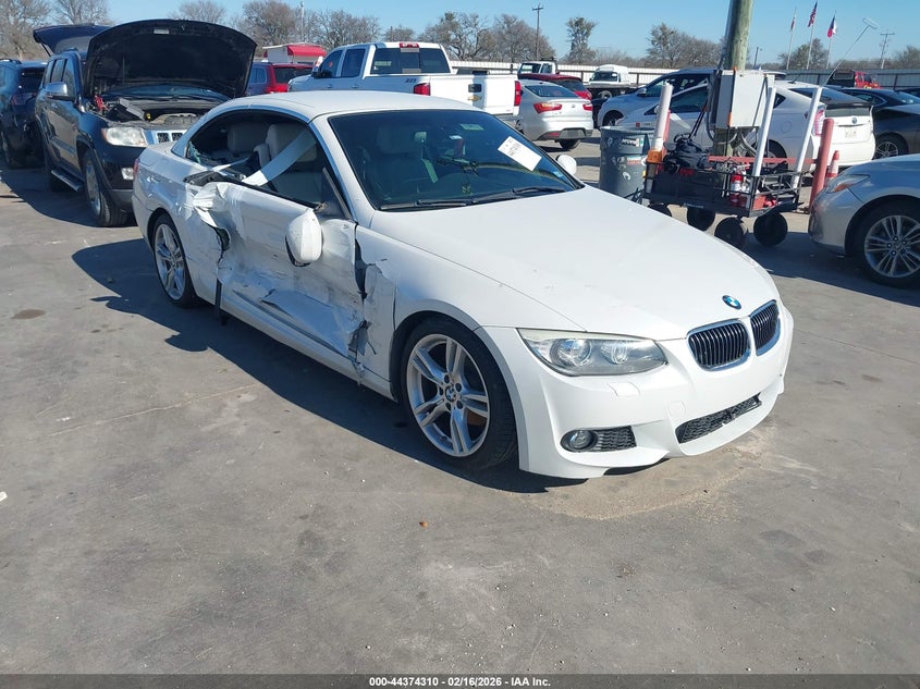2012 BMW 3er VIN WBADW3C57CE821402 IAAI salvage auction — RIGHT SIDE, Salvage Title, sold $800 on 2026-07-28 (photo 1)
