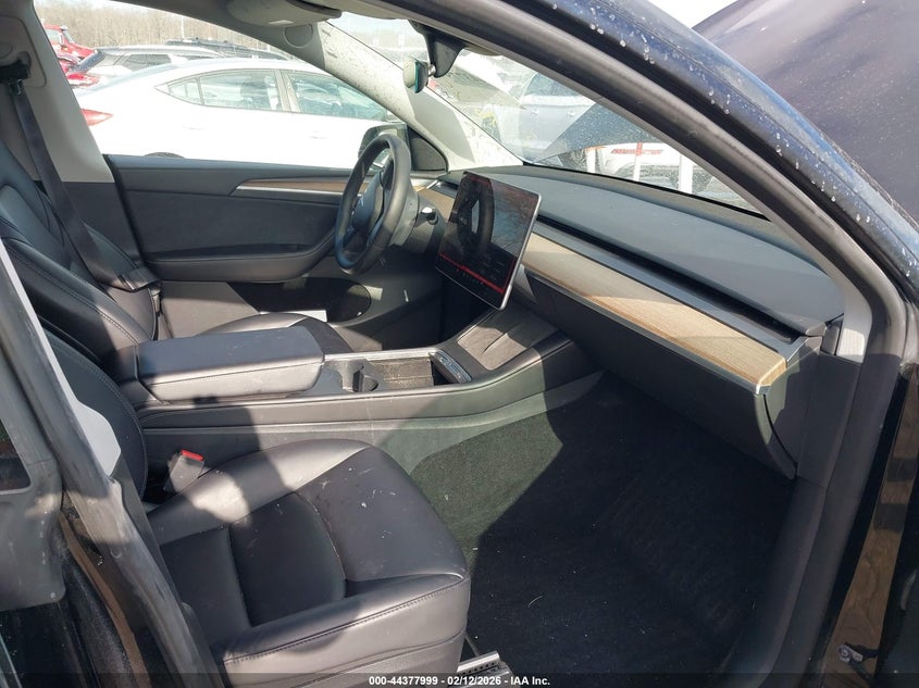 2023 Tesla Model y VIN 7SAYGAEE4PF829385 IAAI salvage auction — FRONT & REAR, Salvage (New Jersey), sold $8,500 on 2026-07-16 (photo 5)
