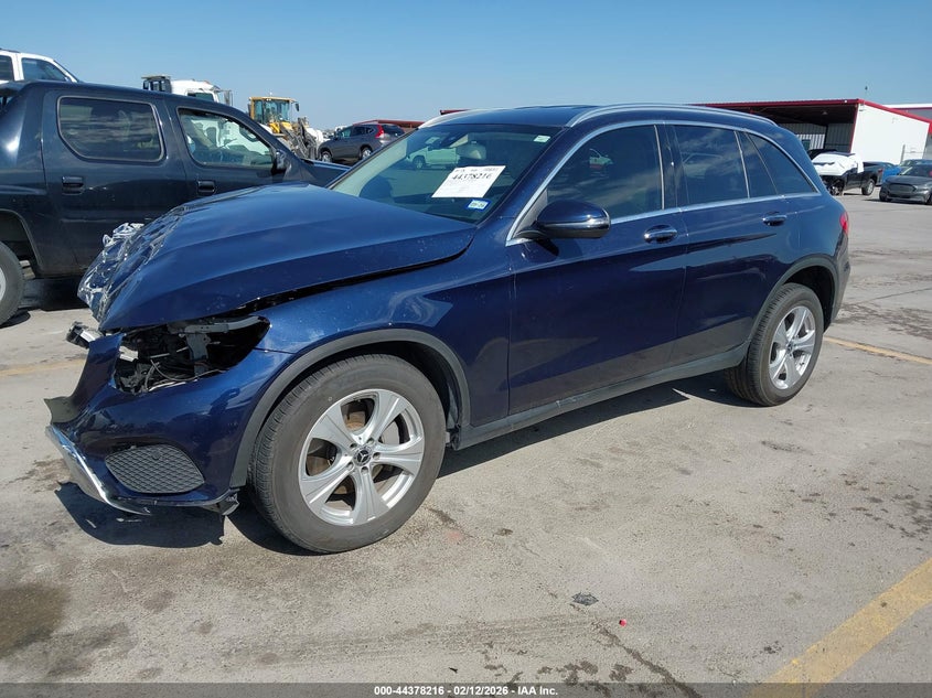 2017 Mercedes-benz Glc VIN WDC0G4JB8HV008147 IAAI salvage auction — FRONT END, Salvage Title, sold $2,850 on 2026-07-16 (photo 2)