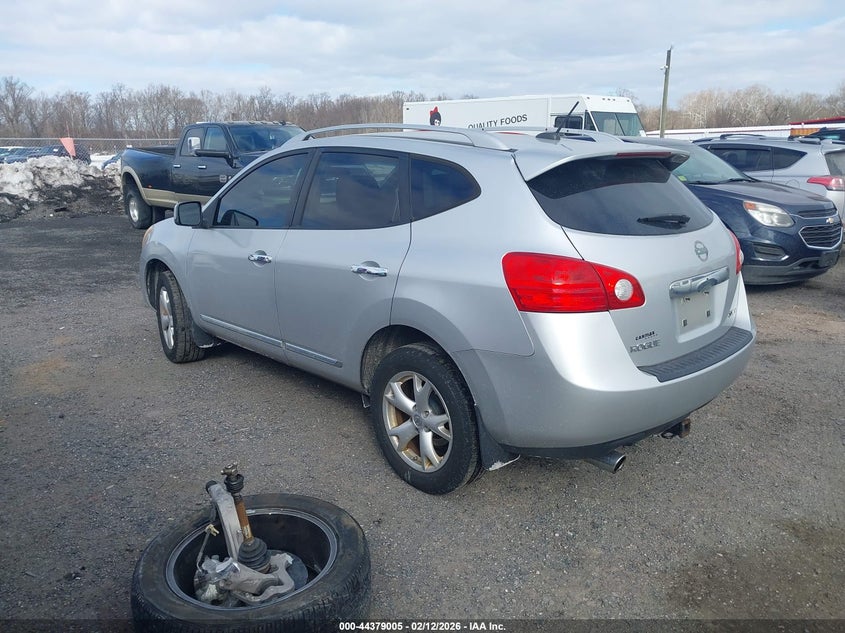 2011 Nissan Rogue VIN JN8AS5MV5BW690947 IAAI salvage auction — NORMAL WEAR, Clear (Delaware), sold $300 on 2026-07-13 (photo 3)