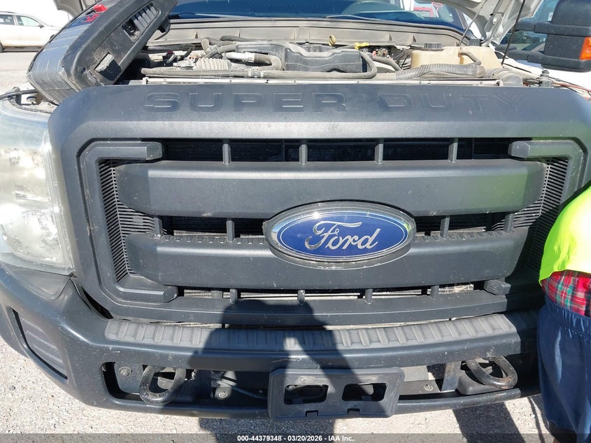 2014 Ford F-550 chassis VIN 1FD0X5HT2EEA04872 IAAI salvage auction — NORMAL WEAR, Sf97 (Texas), sold $9,850 on 2026-07-07 (photo 6)
