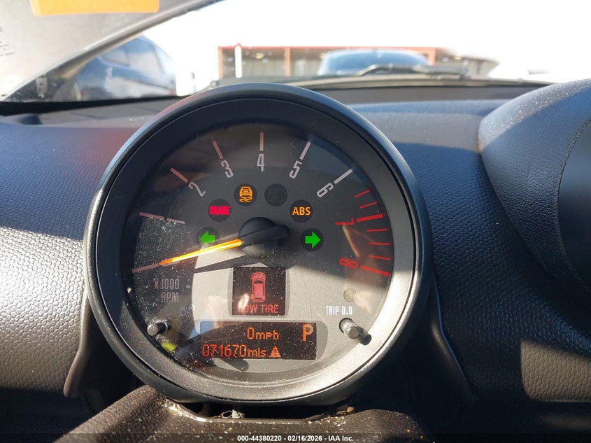 2015 Mini Countryman VIN WMWZC5C50FWP47068 IAAI salvage auction — FRONT & REAR, Salvage Title, sold $1,700 on 2026-08-04 (photo 7)