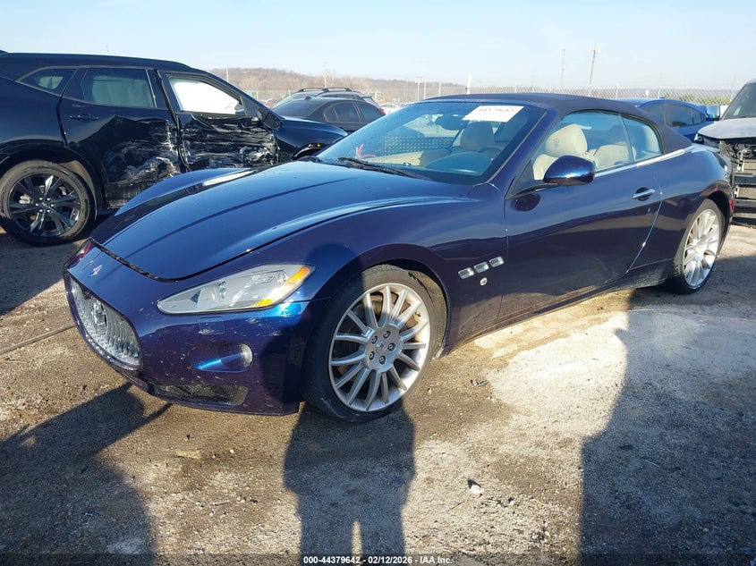 2015 Maserati Granturismo VIN ZAM45MMA3F0146488 IAAI salvage auction — RIGHT FRONT, Clear (Oklahoma), sold $15,025 on 2026-07-14 (photo 2)