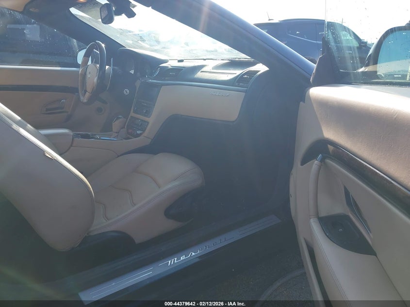 2015 Maserati Granturismo VIN ZAM45MMA3F0146488 IAAI salvage auction — RIGHT FRONT, Clear (Oklahoma), sold $15,025 on 2026-07-14 (photo 5)