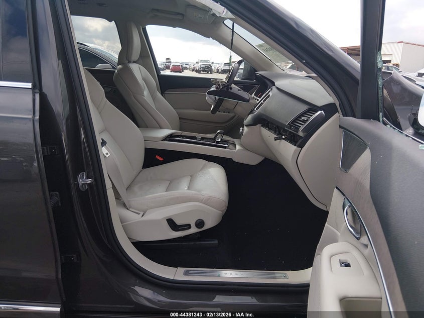 2024 Volvo Xc90 VIN YV4062PEXR1164226 IAAI salvage auction — Front End, Original (Texas), sold $11,950 on 2026-05-07 (photo 5)