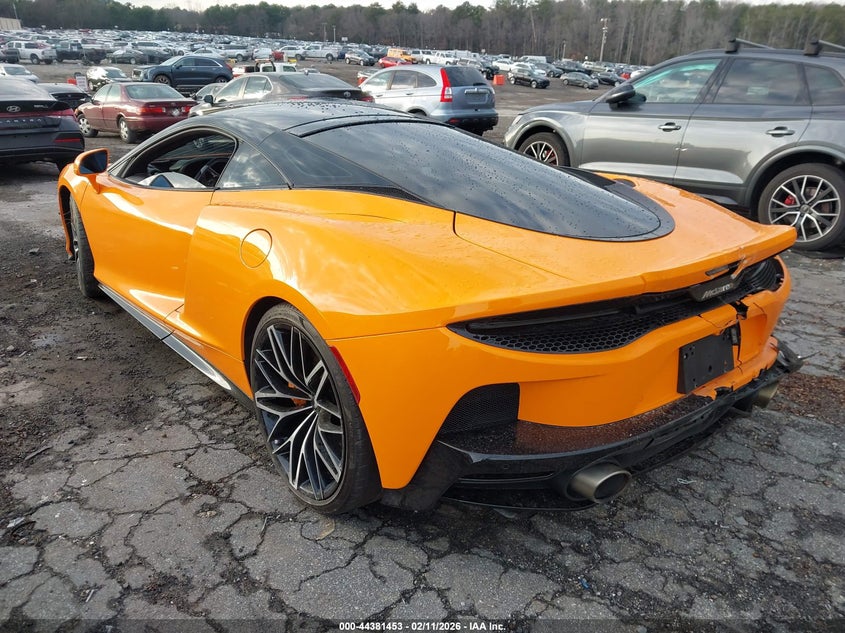 2023 Mclaren Gt VIN SBM22GCA2PW002850 IAAI salvage auction — Side, Salvage (Georgia), sold $40,200 on 2026-05-26 (photo 3)