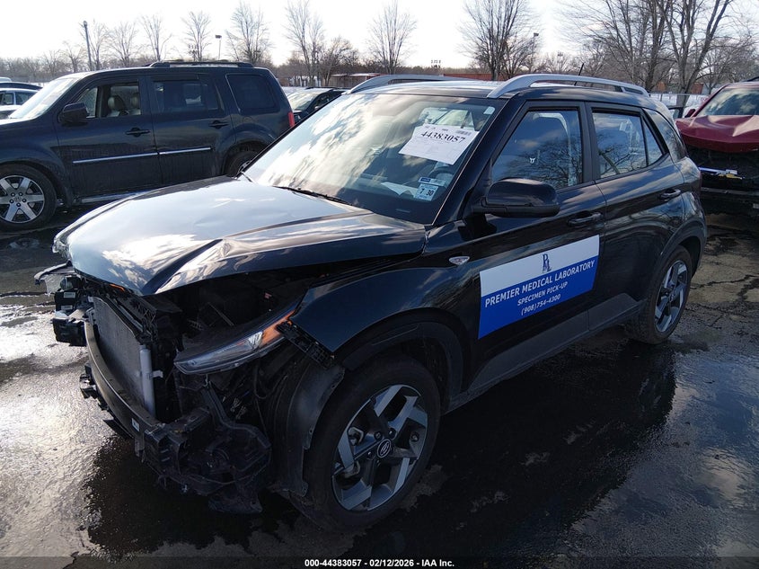 2025 Hyundai Venue VIN KMHRC8A39SU406467 IAAI salvage auction — FRONT & REAR, Salvage Title, sold $1,050 on 2026-07-27 (photo 2)