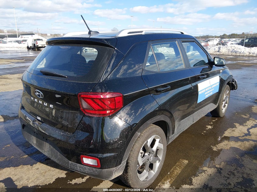 2025 Hyundai Venue VIN KMHRC8A39SU406467 IAAI salvage auction — FRONT & REAR, Salvage Title, sold $1,050 on 2026-07-27 (photo 4)