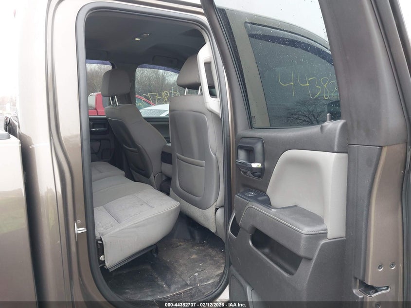 2014 Chevrolet Silverado VIN 1GCRCPEH5EZ139291 IAAI salvage auction — SIDE, Salvage Title, sold $3,250 on 2026-07-17 (photo 8)
