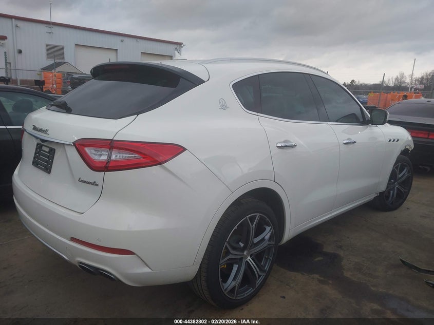2017 Maserati Levante VIN ZN661XUL1HX248182 IAAI salvage auction — FRONT END, Salvage (North Carolina), sold $6,650 on 2026-07-27 (photo 4)