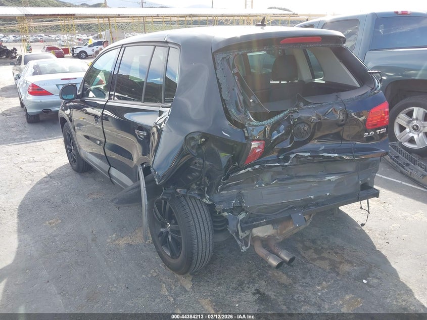 2013 Volkswagen Tiguan VIN WVGAV7AX8DW530192 IAAI salvage auction — REAR END, Salvage Title, sold $325 on 2026-07-15 (photo 3)