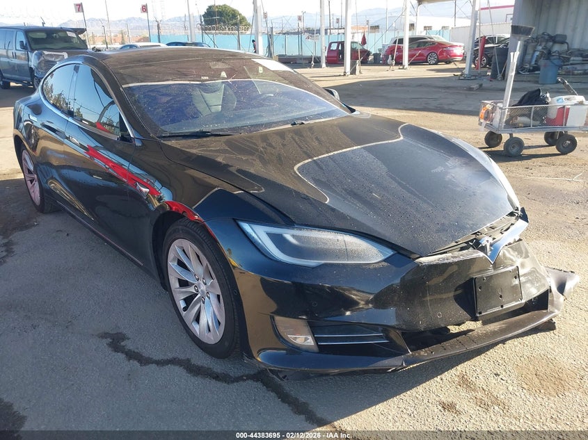 2017 Tesla Model s VIN 5YJSA1E18HF210565 IAAI salvage auction — LEFT FRONT, Salvage Title, sold $2,225 on 2026-07-22 (photo 1)