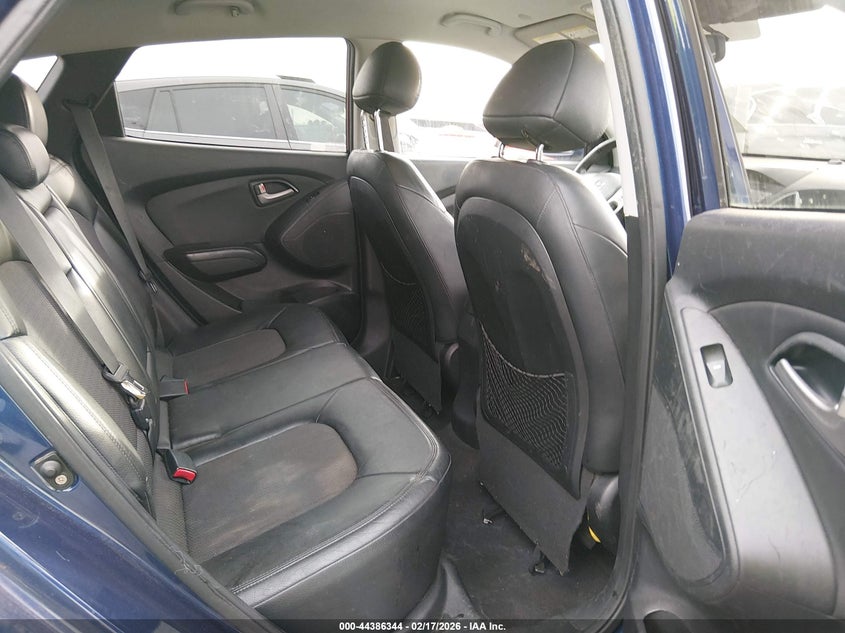 2011 Hyundai Tucson VIN KM8JU3AC5BU136697 IAAI salvage auction — RIGHT SIDE, Salvage (North Carolina), sold $1,425 on 2026-07-22 (photo 8)