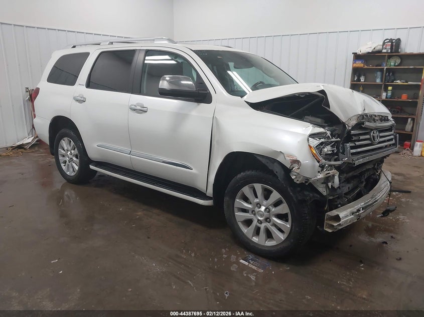 2018 Toyota Sequoia VIN 5TDDY5G14JS162461 — IAAI salvage auction photo