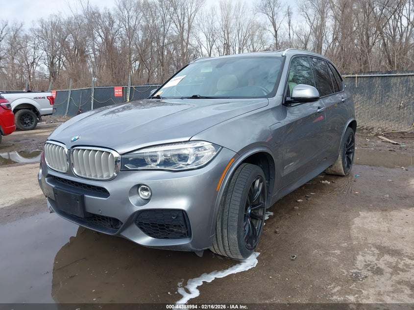 2018 BMW X5 VIN 5UXKT0C57J0V99616 IAAI salvage auction — RIGHT FRONT, Salvage Title, sold $11,200 on 2026-07-08 (photo 2)