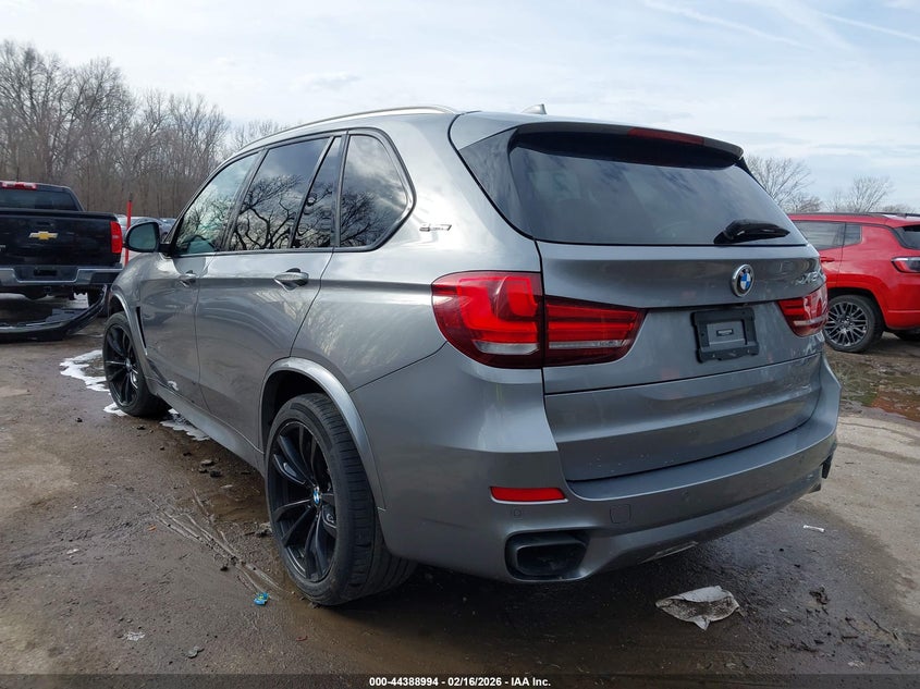 2018 BMW X5 VIN 5UXKT0C57J0V99616 IAAI salvage auction — RIGHT FRONT, Salvage Title, sold $11,200 on 2026-07-08 (photo 3)