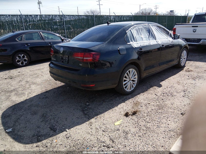 2016 Volkswagen Jetta VIN 3VWL17AJ3GM385861 IAAI salvage auction — FRONT END, Salvage Title, sold $925 on 2026-08-14 (photo 4)