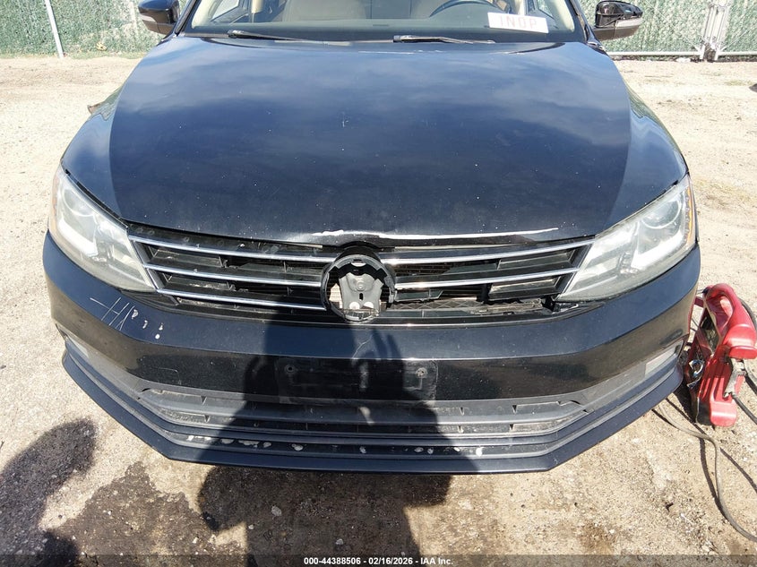 2016 Volkswagen Jetta VIN 3VWL17AJ3GM385861 IAAI salvage auction — FRONT END, Salvage Title, sold $925 on 2026-08-14 (photo 6)