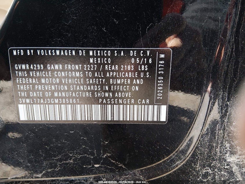 2016 Volkswagen Jetta VIN 3VWL17AJ3GM385861 IAAI salvage auction — FRONT END, Salvage Title, sold $925 on 2026-08-14 (photo 9)