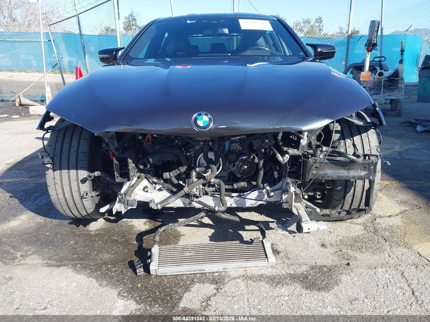 2019 BMW M5 VIN WBSJF0C58KB447976 IAAI salvage auction — FRONT END, Salvage Title, sold $25,000 on 2026-07-15 (photo 6)