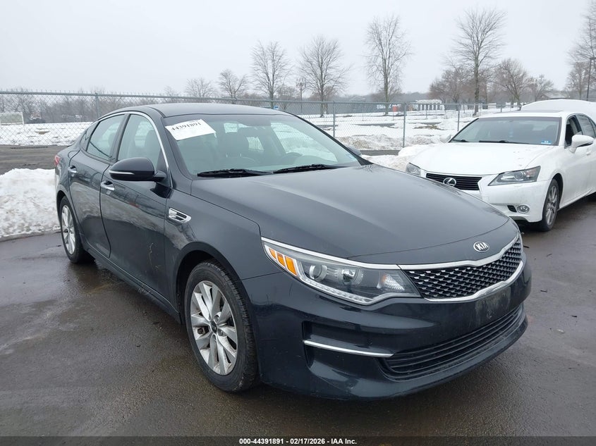 2018 Kia Optima VIN 5XXGU4L33JG196533 IAAI salvage auction — REAR END, Salvage (New Jersey), sold $1,600 on 2026-07-06 (photo 1)