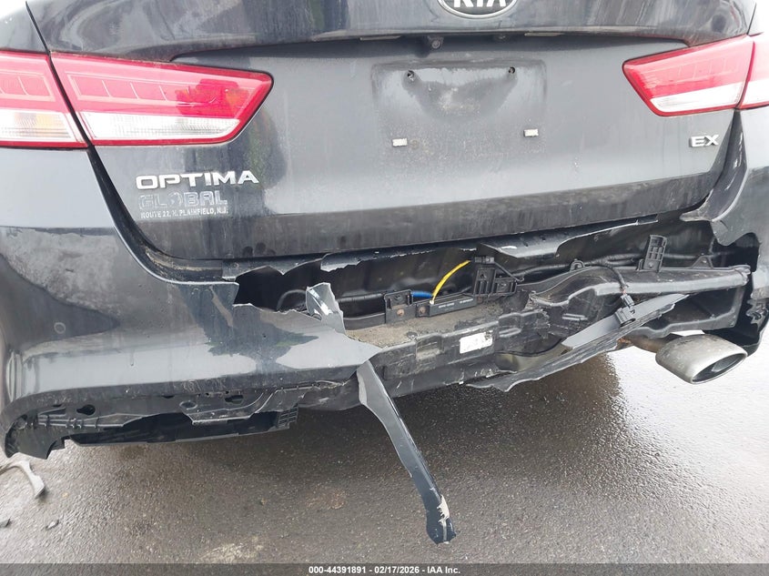 2018 Kia Optima VIN 5XXGU4L33JG196533 IAAI salvage auction — REAR END, Salvage (New Jersey), sold $1,600 on 2026-07-06 (photo 6)
