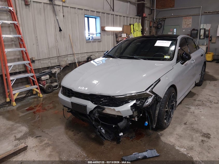 2025 Kia K5 VIN KNAG64J71S5385250 IAAI salvage auction — FRONT END, Salvage (Vermont), sold $9,400 on 2026-07-16 (photo 6)