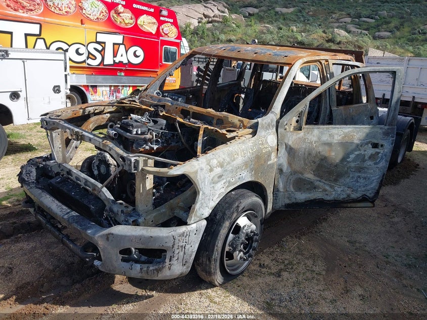 2023 Ram 4500 VIN 3C7WRLFL5PG601285 IAAI salvage auction — TOTAL BURN, Salvage Title, sold $725 on 2026-07-15 (photo 2)