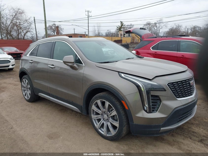 2020 Cadillac Xt4 VIN 1GYFZDR41LF046008 IAAI salvage auction — SIDE, Salvage Title, sold $7,350 on 2026-08-13 (photo 1)