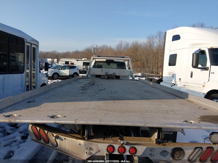 2024 Ram 5500 VIN 3C7WRNDJ6RG398987 IAAI salvage auction — TRANSMISSION, Salvage Title, sold $8,600 on 2026-08-26 (photo 6)