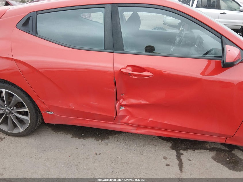 2019 Hyundai Veloster VIN KMHTG6AF3KU005327 IAAI salvage auction — SIDE, Salvage (New Mexico), sold $3,700 on 2026-07-16 (photo 6)