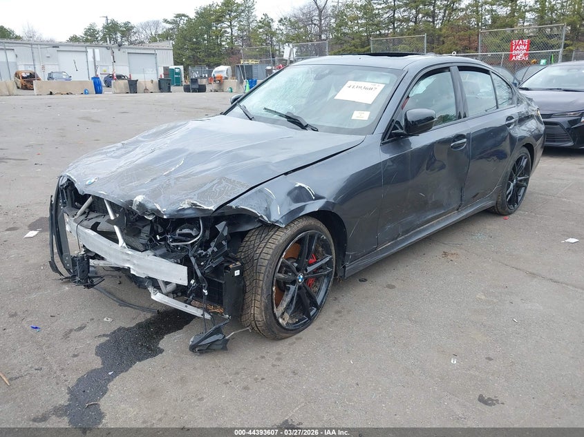 2022 BMW 3er VIN 3MW5U9J01N8C68806 IAAI salvage auction — FRONT & REAR, Salvage (Vermont), sold $9,000 on 2026-07-28 (photo 2)