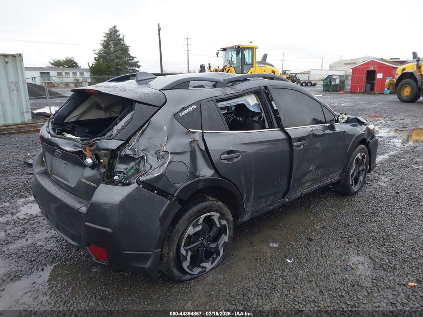 2022 Subaru Xv VIN JF2GTHNC1NH223682 IAAI salvage auction — ROLLOVER, Salvage (Oregon), sold $800 on 2026-07-14 (photo 4)