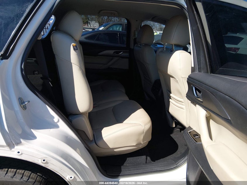 2017 Mazda Cx-9 VIN JM3TCACY8H0140537 IAAI salvage auction — LEFT & RIGHT, Salvage (Arizona), sold $4,050 on 2026-07-07 (photo 8)