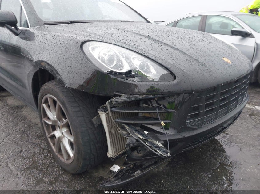 2015 Porsche Macan VIN WP1AB2A57FLB71693 IAAI salvage auction — RIGHT FRONT, Salvage (California), sold $5,350 on 2026-07-23 (photo 6)