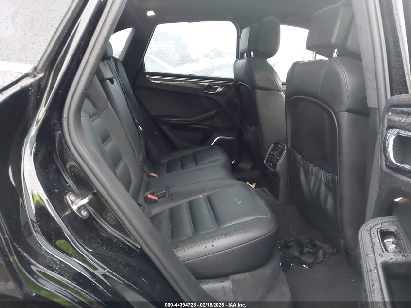 2015 Porsche Macan VIN WP1AB2A57FLB71693 IAAI salvage auction — RIGHT FRONT, Salvage (California), sold $5,350 on 2026-07-23 (photo 8)