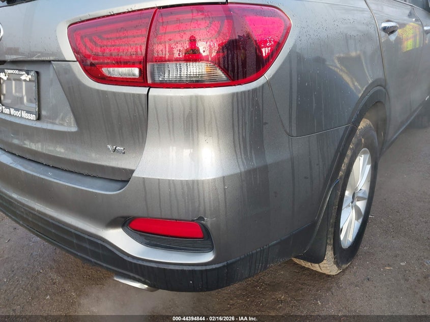 2019 Kia Sorento VIN 5XYPGDA50KG551909 IAAI salvage auction — RIGHT FRONT, Salvage Title, sold $2,875 on 2026-09-16 (photo 6)