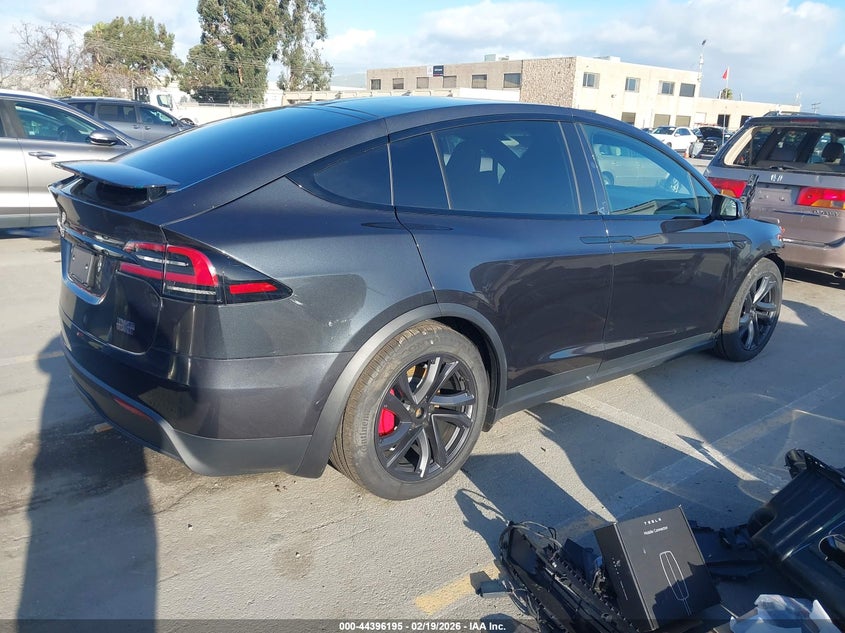 2026 Tesla Model x VIN 7SAXCBE63TF477867 IAAI salvage auction — FRONT END, Salvage Title, sold $51,775 on 2026-07-06 (photo 4)