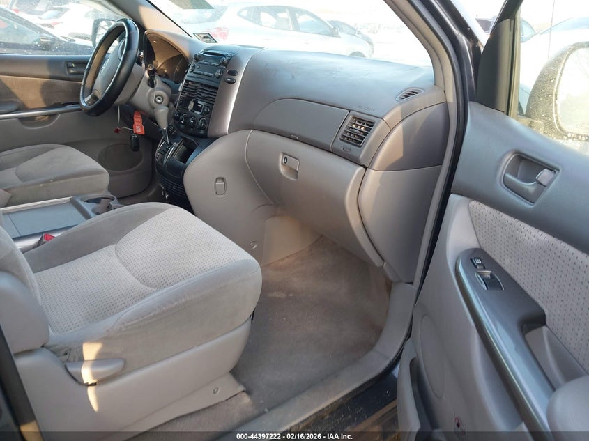 2010 Toyota Sienna VIN 5TDKK4CC3AS313235 IAAI salvage auction — LEFT SIDE, Salvage (New Jersey), sold $1,000 on 2026-07-13 (photo 5)