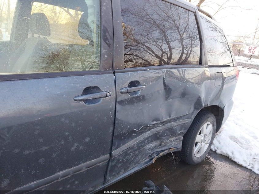 2010 Toyota Sienna VIN 5TDKK4CC3AS313235 IAAI salvage auction — LEFT SIDE, Salvage (New Jersey), sold $1,000 on 2026-07-13 (photo 6)