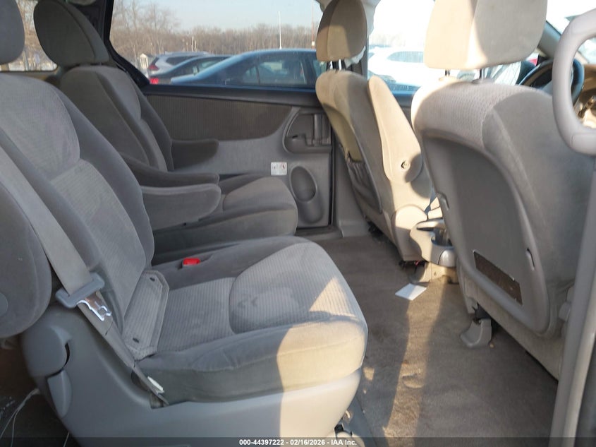 2010 Toyota Sienna VIN 5TDKK4CC3AS313235 IAAI salvage auction — LEFT SIDE, Salvage (New Jersey), sold $1,000 on 2026-07-13 (photo 8)