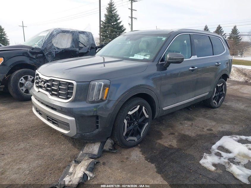 2024 Kia Telluride VIN 5XYP6DGC6RG508453 IAAI salvage auction — REAR END, Clear (Michigan), sold $8,650 on 2026-07-16 (photo 2)