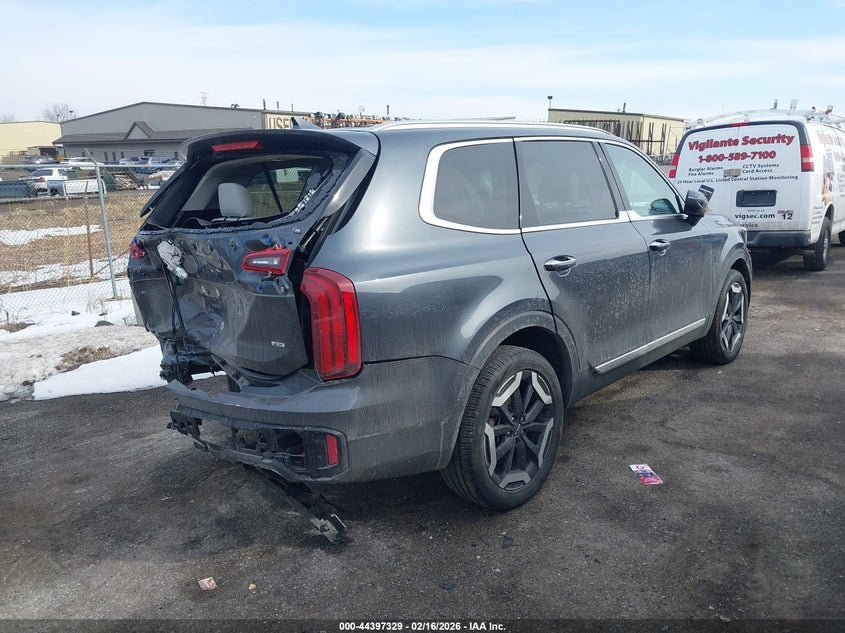 2024 Kia Telluride VIN 5XYP6DGC6RG508453 IAAI salvage auction — REAR END, Clear (Michigan), sold $8,650 on 2026-07-16 (photo 4)