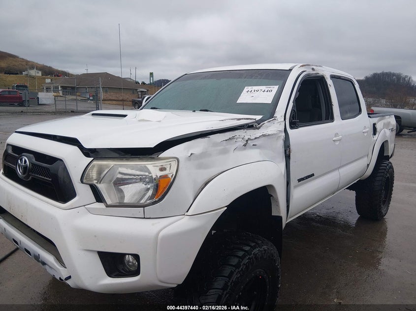 2013 Toyota Tacoma VIN 5TFLU4EN5DX077991 IAAI salvage auction — SIDE, Salvage (Pennsylvania), sold $7,650 on 2026-07-30 (photo 6)